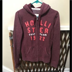Maroon Hollister Sweatshirt